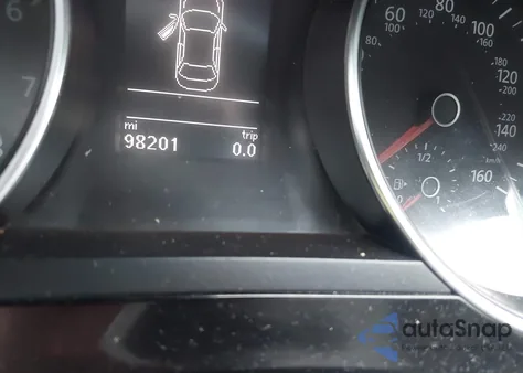 2016 Volkswagen Jetta 1.8T Sel from USA, damaged, VIN 3VWL17AJXGM395626